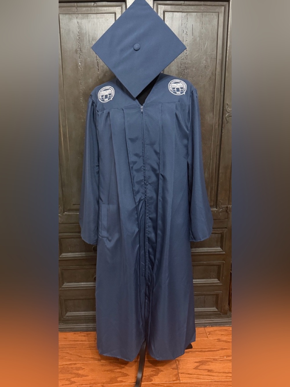 Herff jones Georgia Southern Dark Navy blue Official Cap & Gown -unisex - 1 Size